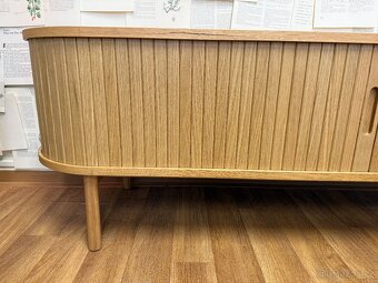 TV stolek LYNGWIG Jysk - 4