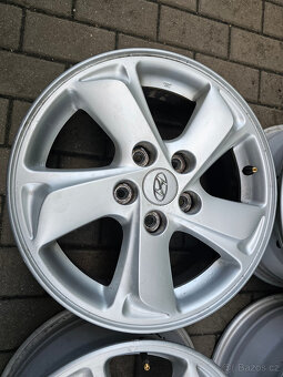 ALU kola disky Hyundai IX35 Tucson R16 5x114,3 ET45 - 4