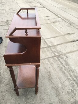 Starozitny stolek - 4