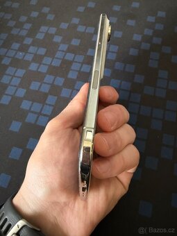 Apple iPhone Air - 4