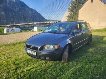 Volvo V50 - 4