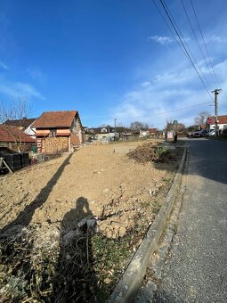 PRODEJ STAVENÍHO POZEMKU UH.BROD, HAVŘICE - 4