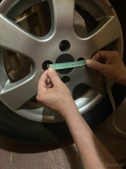 Pneu 4x 195/65R 15 - 4