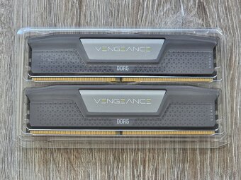 Corsair 32GB KIT DDR5 6000MHz CL30 Vengeance Grey EXPO - 4