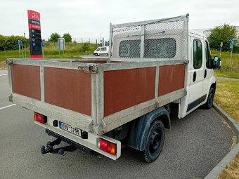 FIAT DUCATO 2,3JTD-88kw-valník,tažné,-7 míst-STK 10/2026 - 4