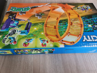 LEGO® City 60338 Šimpanzí kaskadérská smyčka + dárek - 4