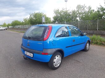 Prodám Opel CORSA C 1.0,12V,43KW,R.V2001.bez stk - 4
