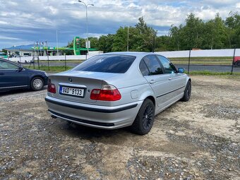 BMW 320i (E46) Sedan 2001 - 4