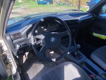 BMW E30 - 4