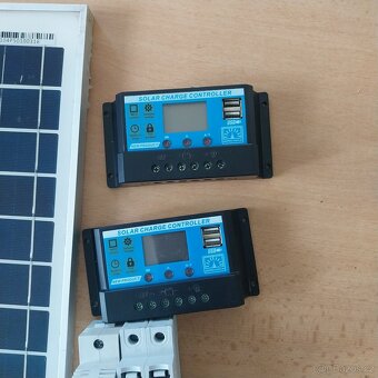 3x panel 10w a 3x regulátor 10A/12v - 4