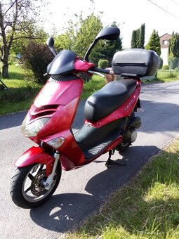 Aprilia Leonardo 150 - 4