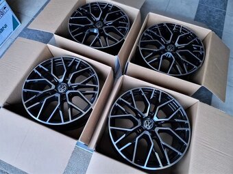 Alu 18 5x112 VW Golf Passat Tiguan Touran TK636 - 4