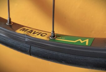 zapletená kola Mavic MA40, náboje Shimano 600 - 4