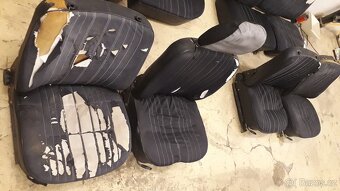 Sedačky na repasi - Škoda 105 Škoda 120 - 2 sady komplet - 4