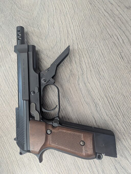 Tokyo Marui beretta 93R aep - 4