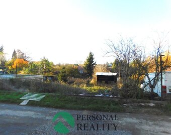 Prodej stavebního pozemku 800 m², Slaný - Kvíc, ev.č. 02654 - 4