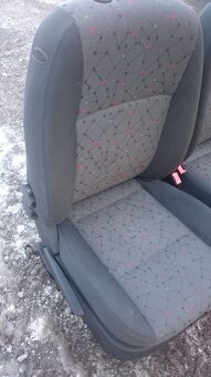 Skoda Octavia 1 sada sedaček - 4