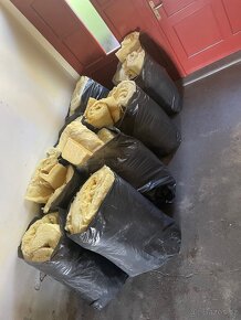 Prodám minerální vatu 20cm tl. + 2x5cm URSA - 4