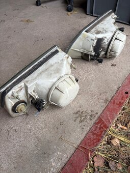 Přední světlomety na škodovku - 4