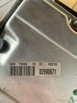 Řídící jednotka motoru - 4