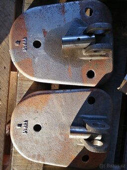 Desky podpěrných noh (padky) traktorbagr - 4