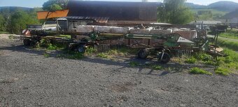 3 rotorové nahrabovač sena - 4