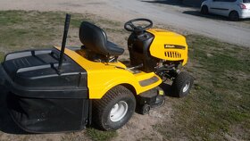 Prodám zahradní traktor RIWALL  - Třeboň - 4