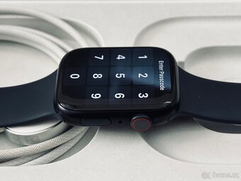  Apple Watch 9 midnight 45 mm, nové - 4