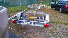 Člun Suzumar 320 s lodním motorem Honda 8 HP a přívěsem Tema - 4