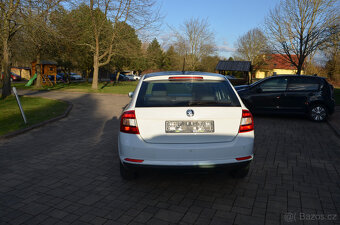 PRODÁM ŠKODA RAPID SPACEBACK 1.6TDI 85KW STYLE MAX.VÝBAVA - 4