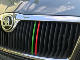 Škoda VRS pruhy na masku - samolepky 4ks - 4