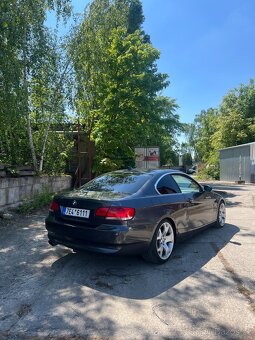 Bmw e92 325i - 4