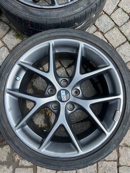 Letní kola R18 BBS SR-035 5x120 - 4