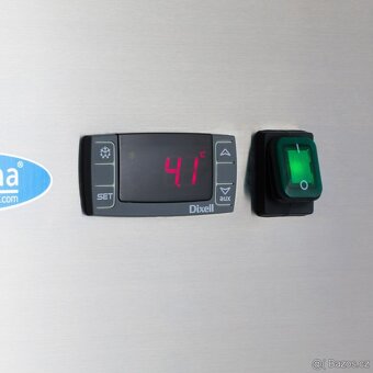 Chladnička 1200 l - 6 x 2/1 GN nastavitelné police - na kole - 4