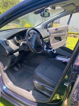 Peugeot 5008 - 4