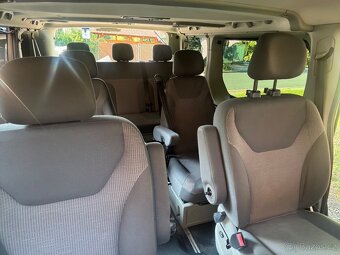 Opel Vivaro Life Westfalia 2.5 CDTi 107 kW – 7 MÍST, OTOČNÁ - 4