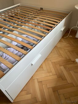 Postel ikea - 4