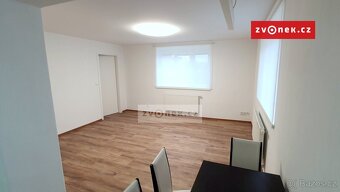 1/2 rodinného domu Zlín - Kostelec, po kompletní rekonstr... - 4