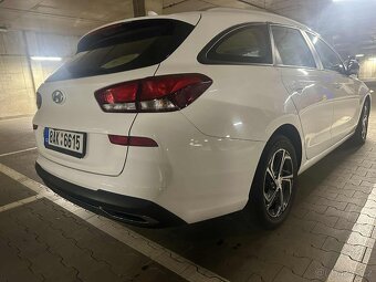 Jyundai i30 V ZÁRUCE - 4