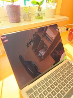 Apple MacBook Air M2, 256 GB/8 GB Ram, Málo používaný - 4