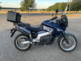 Aprilia caponord 1000 - 4