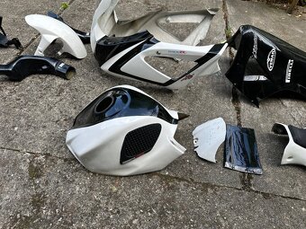 GSXR 1000 K7,K8 okruhový set - 4