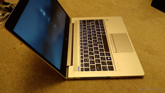 Prodám výkonný Hewlett-Packard Elitebook 735G6+dock+brašna - 4