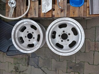 ford mustang 1965-66 dily - 4