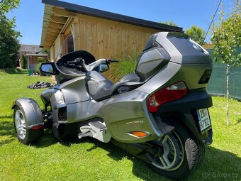 Can-Am Spyder 990 RT - 4
