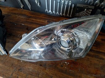 Xenony Honda CRV III - 4