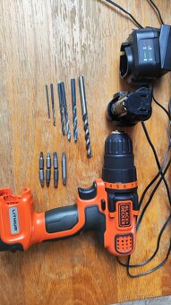 Vrtačka Black & Decker EGBL108KA10 - 4