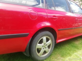 Škoda Octávia combi 1,9 PD 96 kW - 4