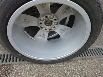 ALU KOLA + LETNÍ PNEU 225/45R17 AUDI 17" - 4