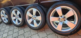 Originál alu Škoda Roomster 5x100 215/55 R17 - letní - 4